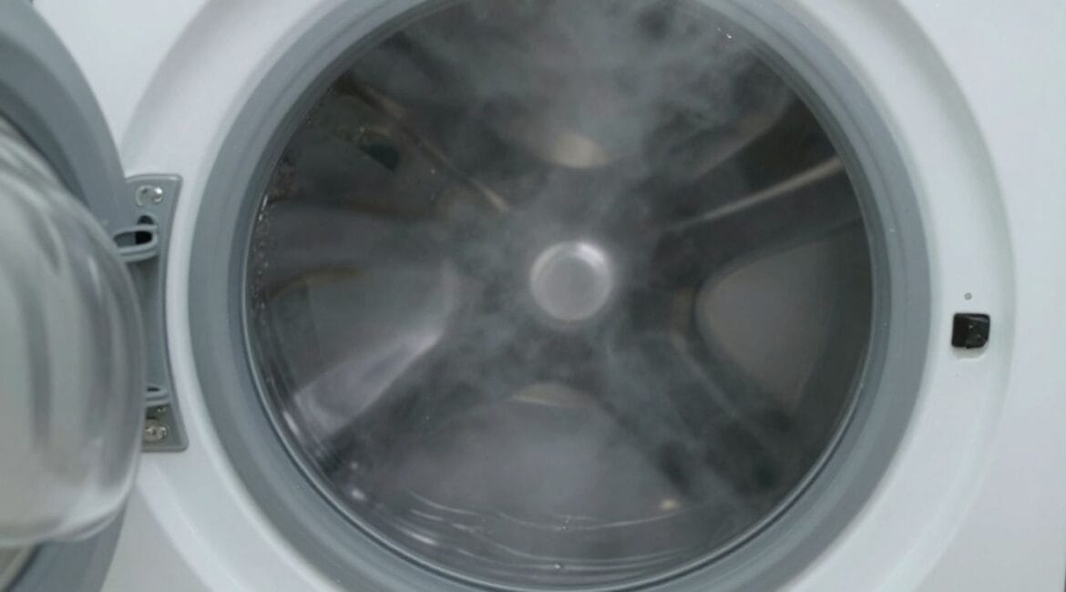 Máquina de Lavar Barulhenta ou Vazando